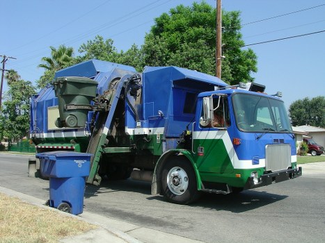 Man and van starting a commercial waste uplift